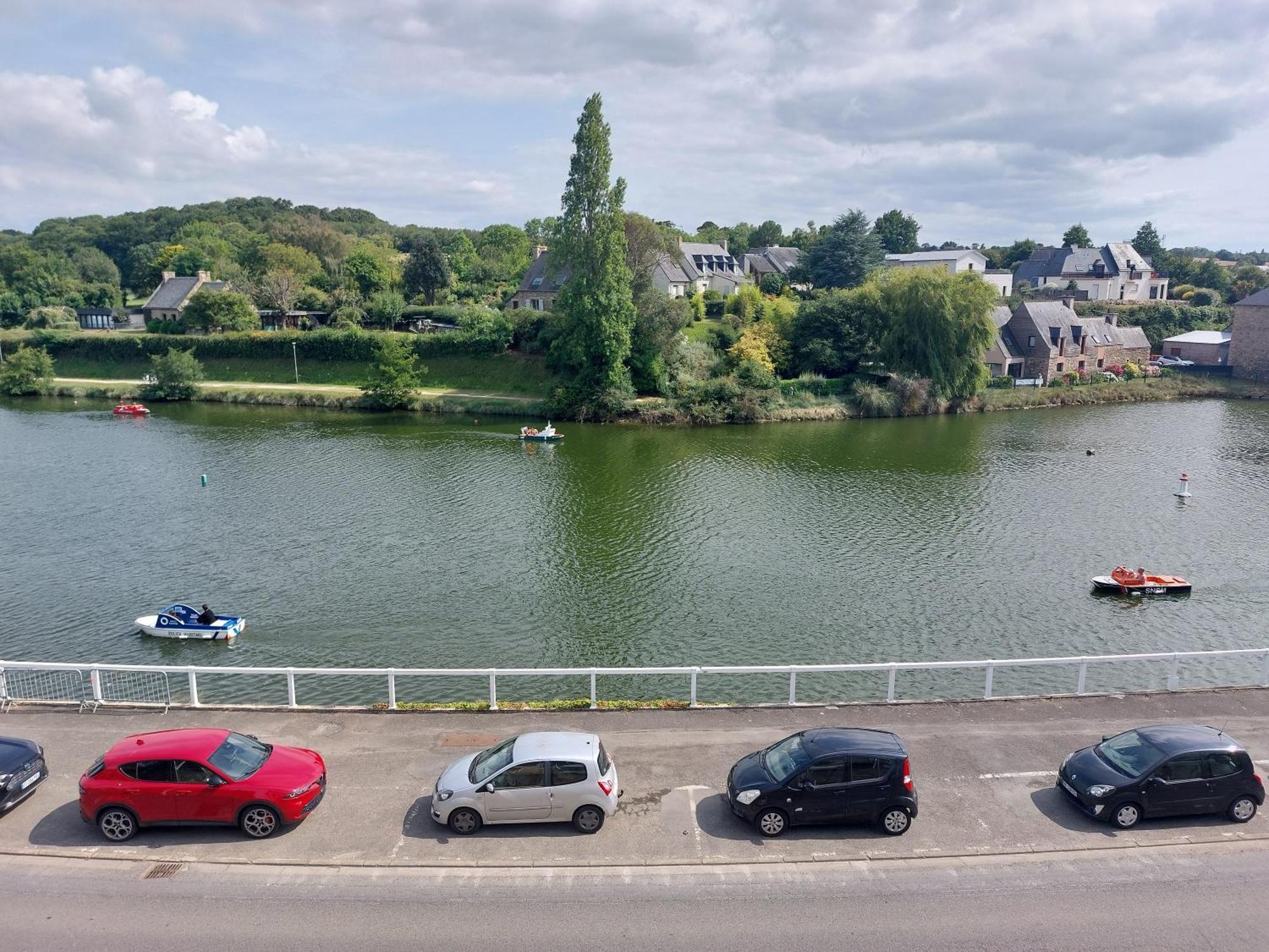 Appartement Vue Etang Et Port De Dahouet Pleneuf-Val-Andre Luaran gambar